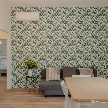 Apartment Family 3 *